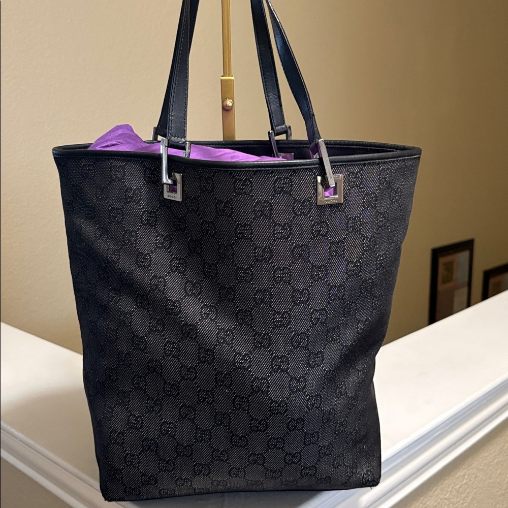 Gucci Black and Gray Small GG Canvas
Tote Bag